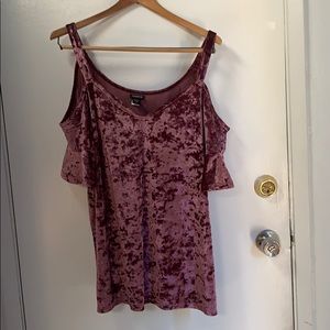 Torrid Crushed Velvet Top 😍⚡️